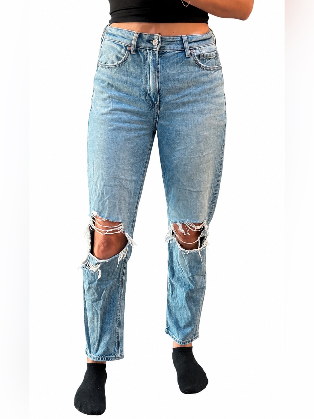 American Eagle Outfitters Light Blue Distressed Mom Jean